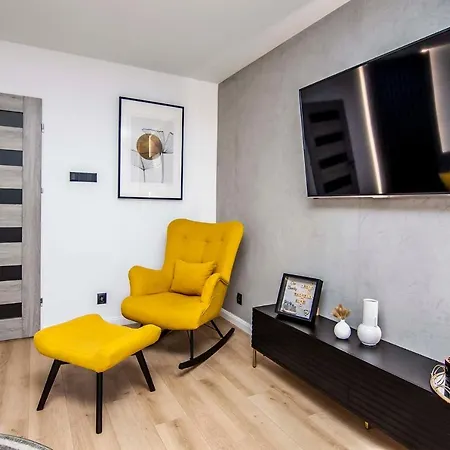 Widok Na Gorke Apartment Chelm Exterior photo